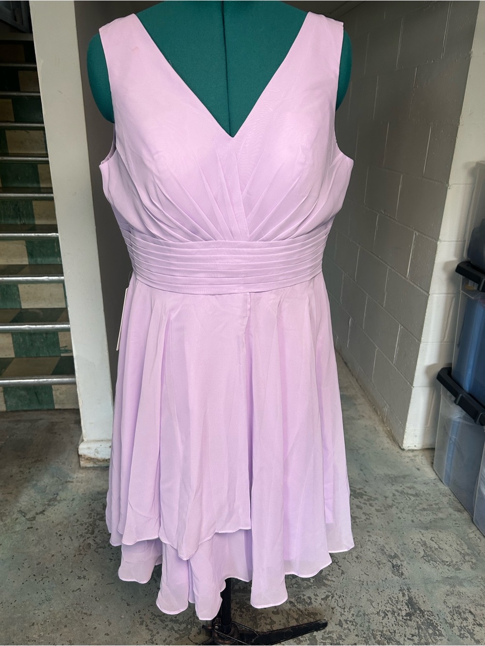 Women’s Size 16 Plus Formal Dress Lilac Bridesmaid Gown